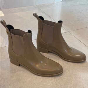 Lemon Jelly Stylish Women's Tan rain boots